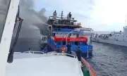 Петима намериха смъртта си на горящ ферибот в Индонезия, ранените са стотици ВИДЕО