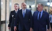 Каракачанов репликира Радев за нальота