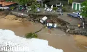 90 са вече жертвите на наводненията в Бразилия