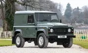   Land Rover Defender     III