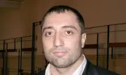 Разбиха склад с над 100 кг райски газ, вътре бил и Митьо Очите