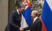 Разговорът Путин-Вучич е среща между дилър и наркоман