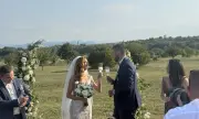 Олимпийската медалистка Зорница Маринова и футболният треньор Димитър Димитров сключиха брак на бляскава церемония