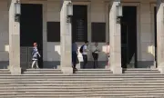 Опашка за юбилейната монета, посветена на 100-годишнината от рождението на Георги Парцалев