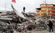 Хиляди са останали без дом в Албания