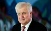 Вътрешният министър на Германия се оттегля