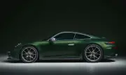 ������ Porsche �������� 9000 ��������� � ����� �� ���������� �� ���������