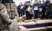 Италия забрани събирането на хора дори на погребения
