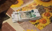 Разбиха схема за купуване на гласове в Пазарджишко - намерени са 15 000 лв. и тетрадка с имена на избиратели