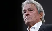 Синът на Ален Делон го обвини посмъртно в жестоко насилие и заплахи