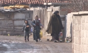 Законът за забрадките – защита на националната сигурност или подарък за националисти?