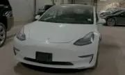 ������ 600 000 �� ��-�����: ����� � ����� �� �������� ���-������������ Tesla Model 3 � �����! (�����)