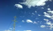 Бизнесът настоява за спешен механизъм за компенсиране на цените на тока