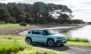 ������ Renault 4 E-Tech ������ ��� 1600 �� ��� ���� ���� ��������� � �������������� ������� �������������