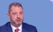 Делян Добрев: "Великият, смел премиер от билбордовете" Денков се уплаши и дебатът пропадна