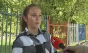Четвъртокласничка събра близо 4000 лева, за да помогне за лечението на друго дете