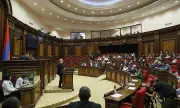 Физическа саморазправа в арменския парламент след дебат за ареста на опозиционен депутат