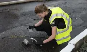   !    ,       