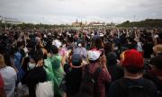 Хиляди протестират в Тайланд