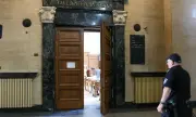 Съдът прегледа уличните камери от нощта на инцидента с Филип