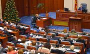 Парламентът в Скопие прие важна резолюция за държавната позиция в преговорите с България