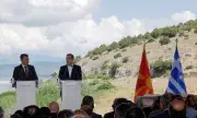 Атина към Скопие: Ако не спазвате договорите, пътят към Европа ще бъде затворен