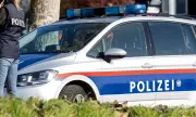 Мъж застреля друг, рани тежко жена и се самоуби в Австрия