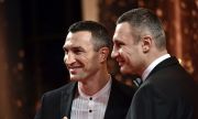 Любопитно: Братята Кличко помагат на Олександър Усик за мача с Джошуа