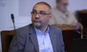 Проф. Чорбанов: Младите лекари искат да вземат специалност, но да не поемат никакъв ангажимент.