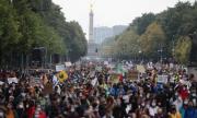 Движението за климата започна нови протести