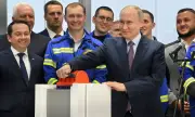 Бизнесът на Путин с втечнен газ продължава с пълна сила