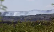 Пожарът в Костинбродско отново се разгоря, има опасност за Опицвет
