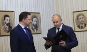 Митов каза дали ще е кандидат за президент и нападна Радев