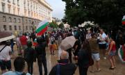 Българите се срамуват от правителството