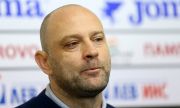 Напук на кризата във футбола: Тити прави ударна селекция в баскетбола