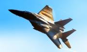 Впечатляващи маневри на F-15 (ВИДЕО)