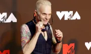 ������ ������ ��� ��� �� 72 ������: ������ �� Van Halen �������� ������ ��� ����
