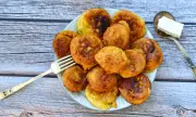 Рецепта на деня: Сирници на фурна