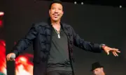������ 77-��������� ������ ���� �� ������� �� ������� ���� �������� ��������������